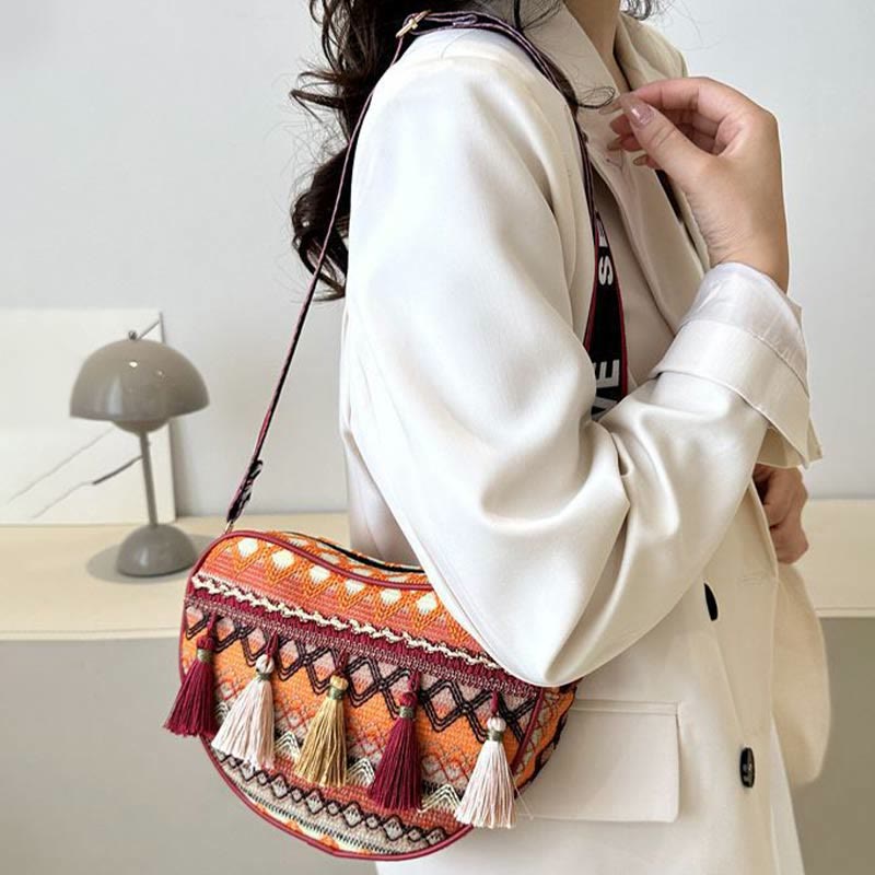 Tassel Bag For Women Classic Ethnic Crossbody Day Bag